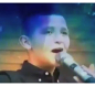 Canção de um menino na TV da AP representando erroneamente as cidades Israelenses como Palestina
